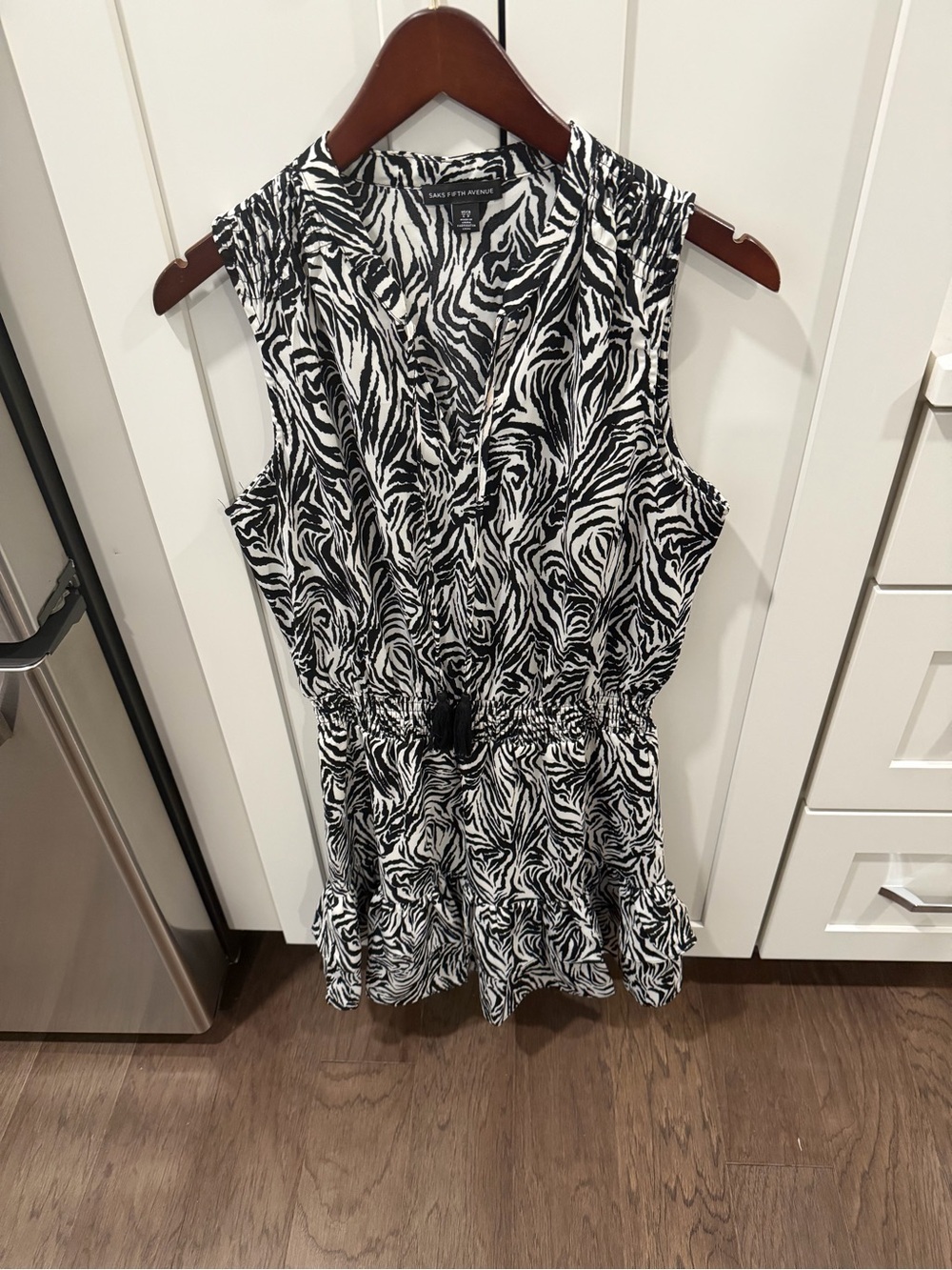 Saks Fifth Avenue Black & White Zebra-Print Sleeveless Tunic with Cinched Waist
